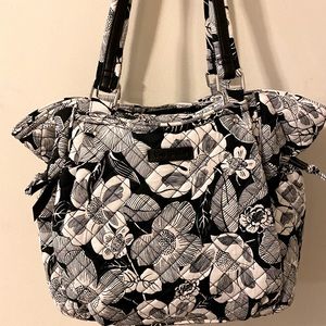 Vera Bradley Glenna Satchel in Bedford blooms